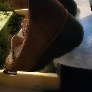 Fly london new in box 42 animal print shoes